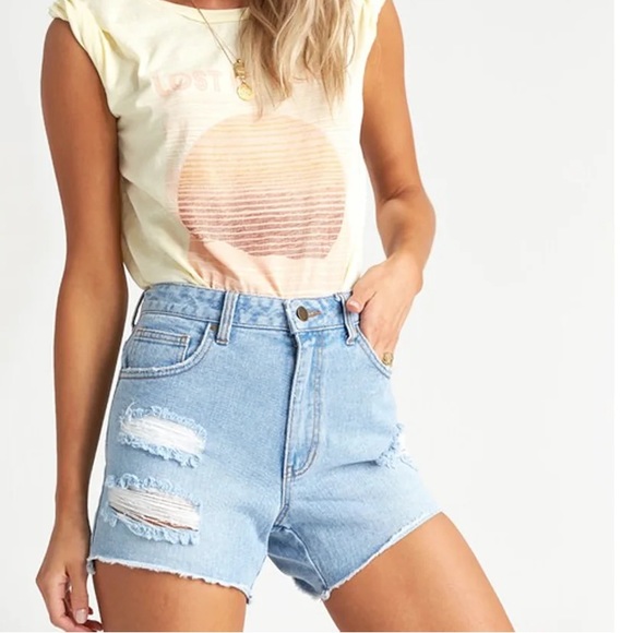 BILLABONG HIGH WAISTED DENIM SHORTS - Picture 4 of 8